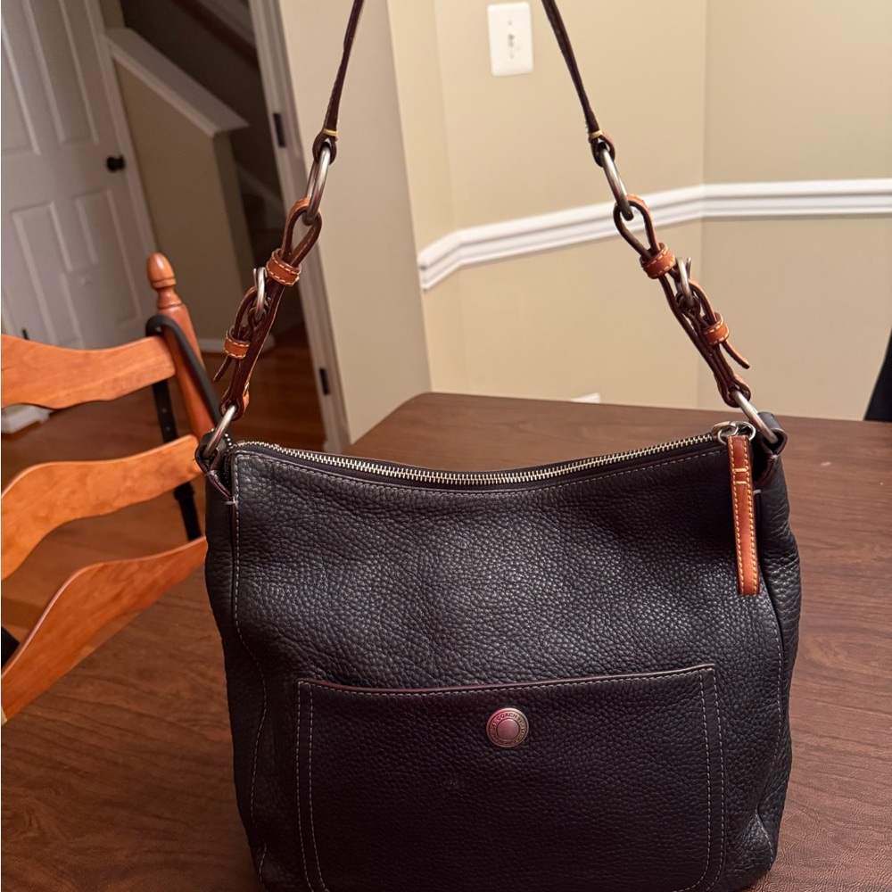 💙 SOLD - Coach Black Chelsea Leather Shoulder bag